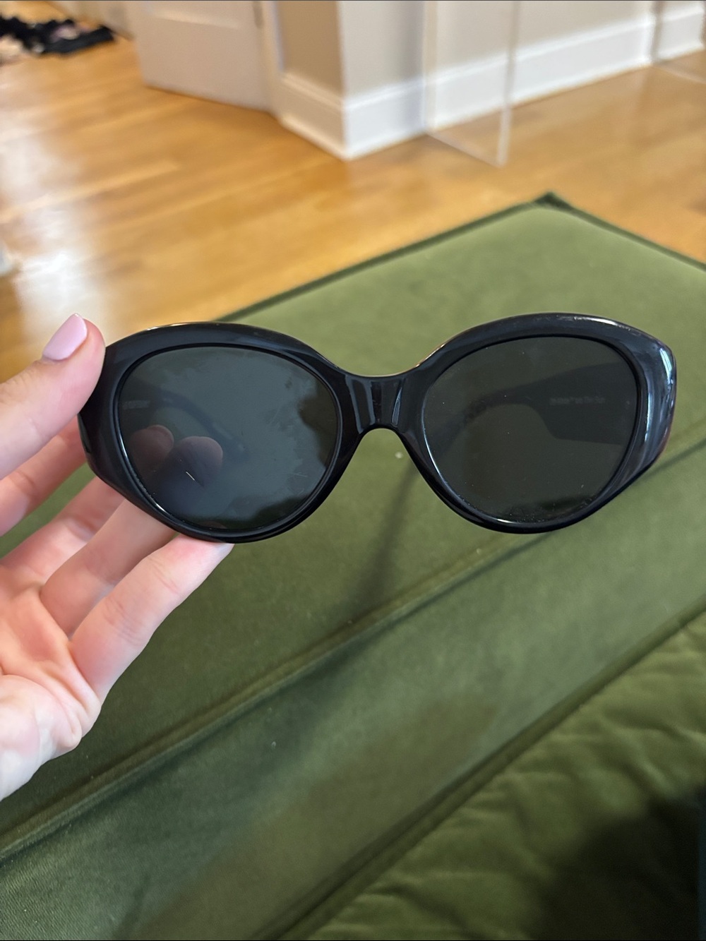 Off-White Black Oval Cat-Eye Sunglasses